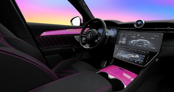 20302-MaseratiBarbieGrecaleinteriorvisual32.png (595×313)