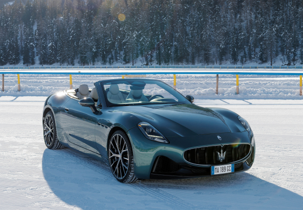 Maserati GranCabrio 490 CV en el ICE de St. Moritz